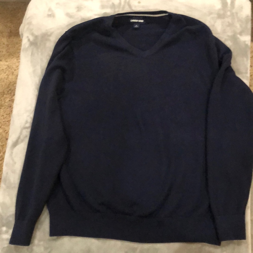 Land’s End soft  cotton V-neck sweater. All year wear. Size L 42-44.